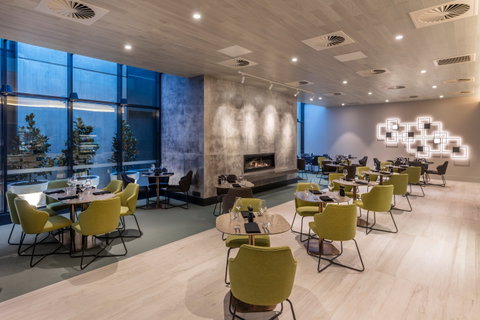 Deco Hotel Canberra - ACT Tourism 5