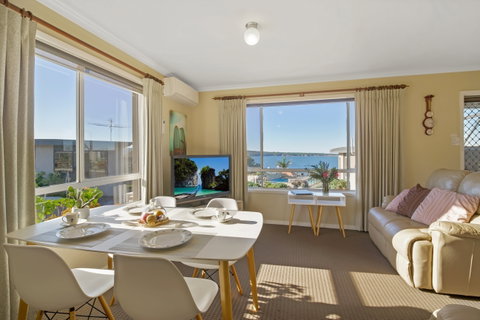 Eagle Heights Holiday Units - Scenic Unit - ACT Tourism 5