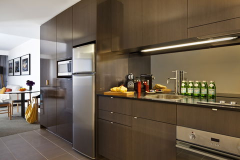 East Hotel + Apartments - ACT Tourism 1