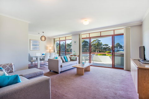 Fathoms 8 - ACT Tourism 2