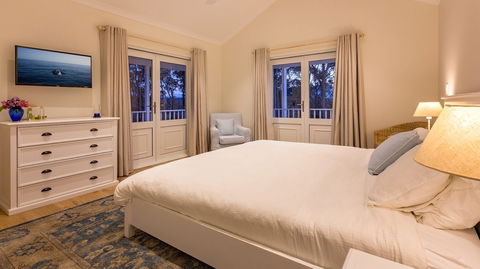 Grass Roots Gunyulgup Valley Ridge - ACT Tourism 5