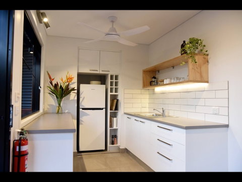 Hideaway Litchfield - ACT Tourism 4