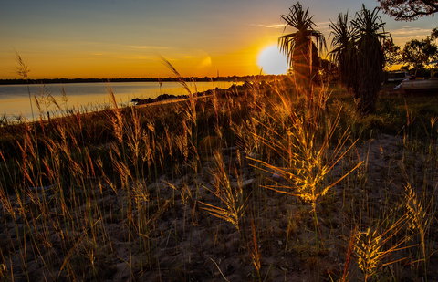 Honeymoon Bay - ACT Tourism 0