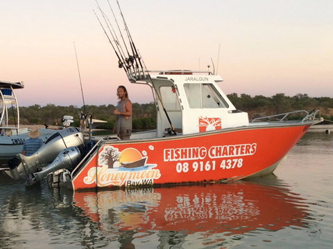 Honeymoon Bay - ACT Tourism 1