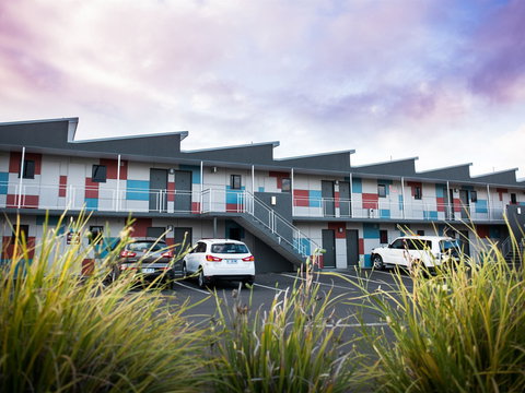 Kingston Hotel - ACT Tourism 0