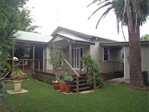 MacNicol Cottage - ACT Tourism 0