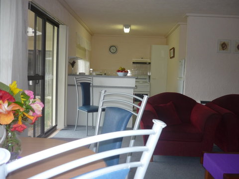 Ocean Drive Apartments - ACT Tourism 5