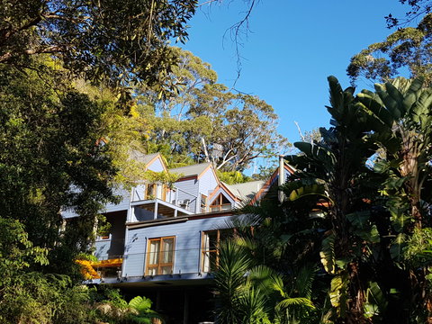 Ocean Blue B And B - ACT Tourism 1