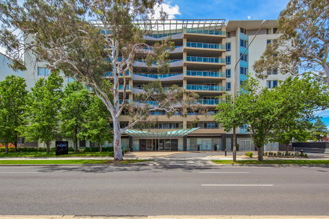 Pacific Suites Canberra - ACT Tourism 1