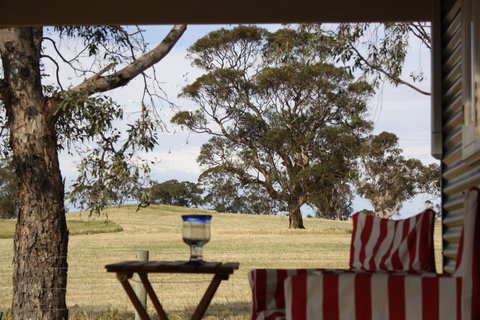 Rabbiters Hut - ACT Tourism 2
