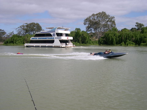 Rabbiters Hut - ACT Tourism 6