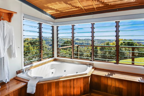 Rosebrook Cottages - ACT Tourism 0