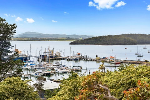 Beauty Point Holiday House - ACT Tourism 2