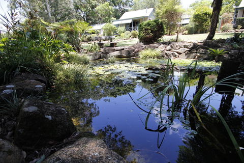 Bendles Cottages And Country Villas - ACT Tourism 0