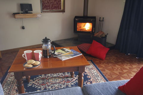Bendles Cottages And Country Villas - ACT Tourism 1