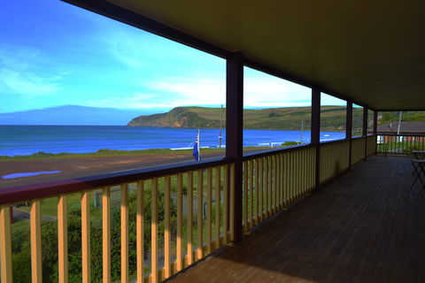 Cape Bridgewater Seaview Lodge - ACT Tourism 1