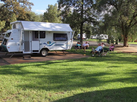 Cobar Caravan Park - ACT Tourism 0