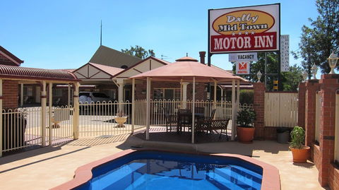 Dalby Mid Town Motor Inn - ACT Tourism 1