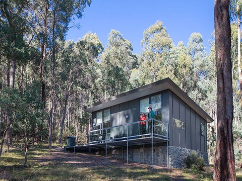 Lyrebird Cottage - ACT Tourism 0