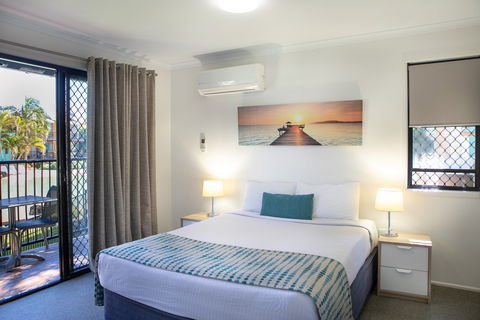 Noosa Lakes Resort - ACT Tourism 1