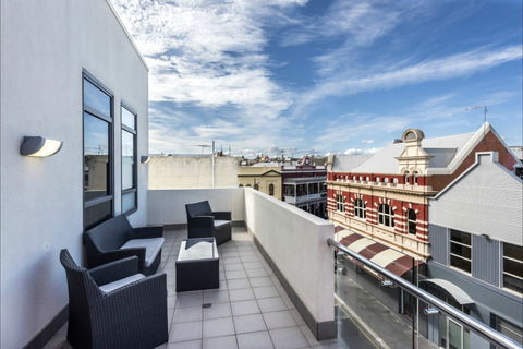 Quality Suites Fremantle - ACT Tourism 0