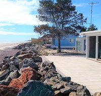 The Beach House At Chinaman Wells - ACT Tourism