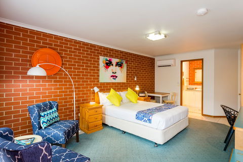 Yackandandah Motor Inn - ACT Tourism 1
