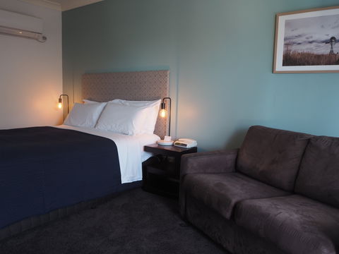 Alexandra Place - ACT Tourism 2