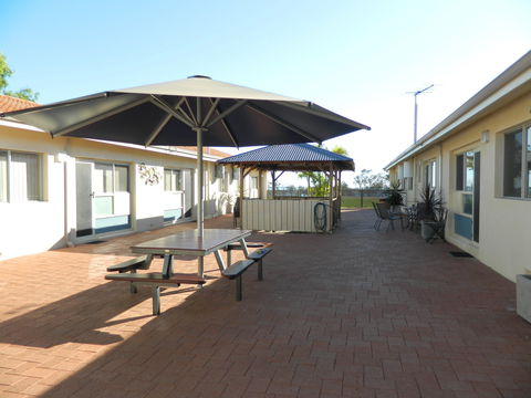 API Pelican Beach Front Apartments Kalbarri - ACT Tourism 2