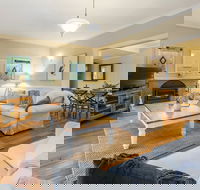 Blue Moon Cottages - ACT Tourism