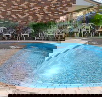 Highway Inn Motel - ACT Tourism