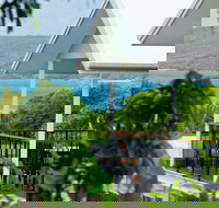 Island Villas and Apartments - ACT Tourism