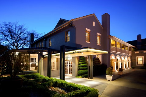 Peppers Mineral Springs Hotel - ACT Tourism 0