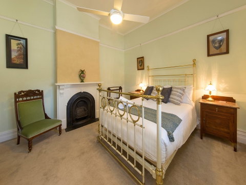 SINKINSON HOUSE - Mount Torrens - ACT Tourism 2