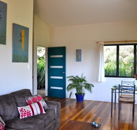 Tallaringa Views - ACT Tourism