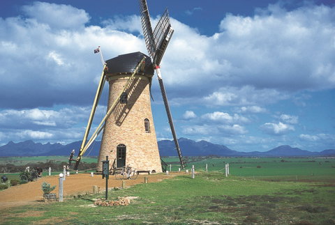 The Lily Stirling Range - ACT Tourism 0