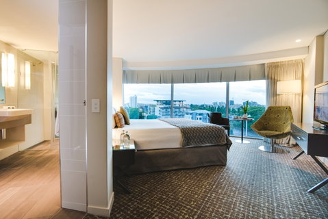 The Point Brisbane Hotel - ACT Tourism 2