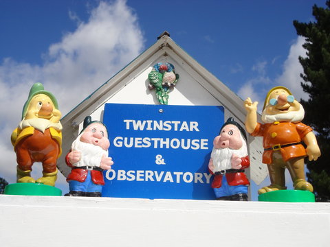 Twinstar Guesthouse And Observatory - ACT Tourism 2