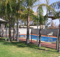 Merredin Caravan Park  Av-A-Rest Village - ACT Tourism