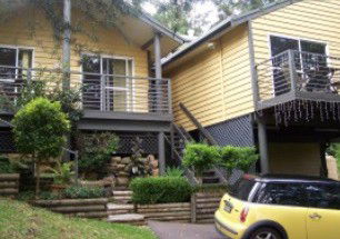 Ttwo Peaks Guesthouse - ACT Tourism 0