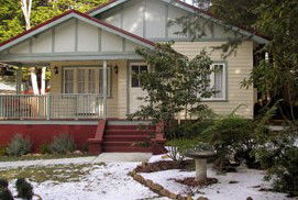 Brantwood Cottage - ACT Tourism 0