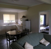 Lilacs Waterfront Villas and Cottages - ACT Tourism