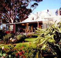 The Sleeping Lady Private Retreat - ACT Tourism