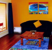 Esperance Beach House Esplanade Apartments - ACT Tourism