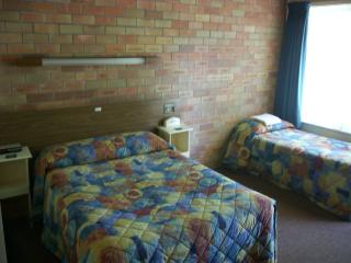 Bingara Fosscikers Way Motel - ACT Tourism 2