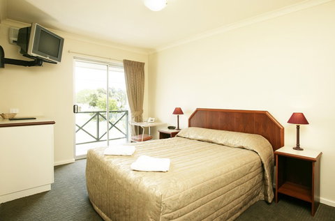 Bayswater Hotel - ACT Tourism 2