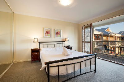 The Royal Palms Residence And Resort - ACT Tourism 1