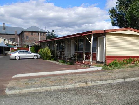 Plantagenet Motel Hotel - ACT Tourism 1