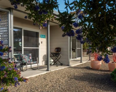 Emu Bay Holiday Homes - ACT Tourism 8