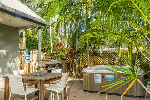 A Top Spot - Byron Bay Holiday House - ACT Tourism 0